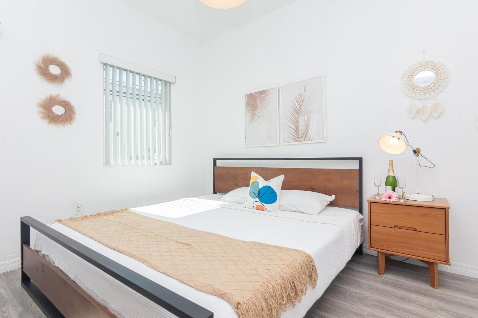 West Deco Lejlighedshotel Miami Beach Eksteriør billede